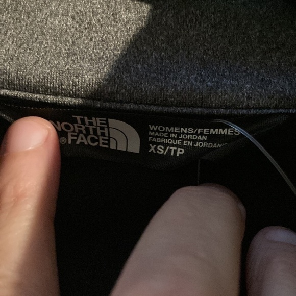 The North Face Workout Jacket - Picture 6 of 9